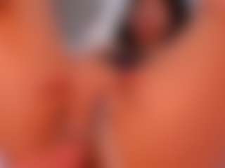 CataleyaBianchi's Live Sex Cam Show