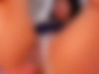 CataleyaBianchi's Live Sex Cam Show
