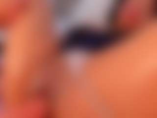 CataleyaBianchi's Live Sex Cam Show