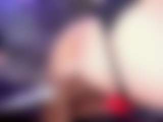 jade-swet MILF webcam performer live streaming