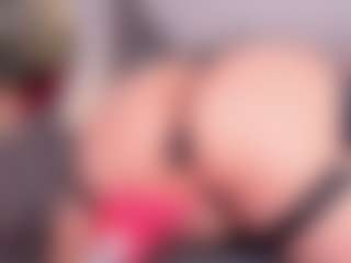 Live cam show with jade-swet - Oil on TeamSkeetLive