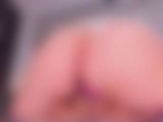Live cam show with jade-swet - Brown Eyes Red Hair on Dolls Live