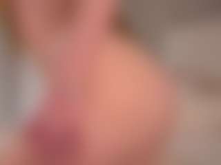 Live cam show with Ellie - Amateur on 1on1-livenow