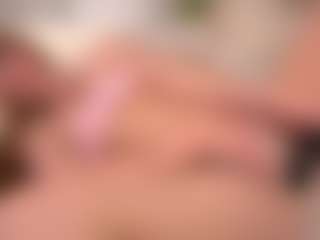 Live cam show with Ellie - Petite on Milfs Live | latvia
