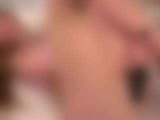Live cam show with Ellie - Ass Bouncing on Camsoda
