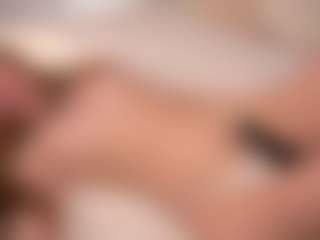 Live cam show with Ellie - Amateur on Pornisteam.com