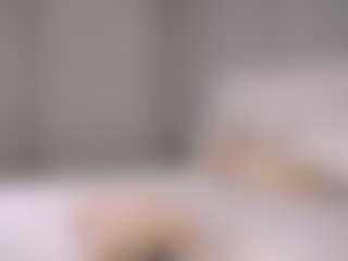 Ellie's Live Sex Cam Show