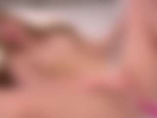 Ellie's Live Sex Cam Show