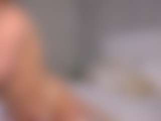 Ellie's Live Sex Cam Show