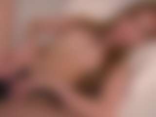 Ellie's Live Sex Cam Show