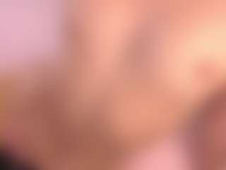 Live cam show with Ellie - College on Fling VIP Chat