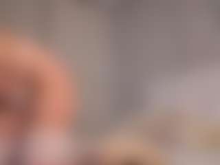 Live cam show with Ellie - Red Hair Teen (18+) on CamClone