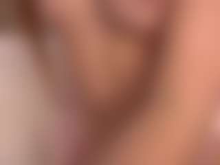 Ellie's Live Sex Cam Show