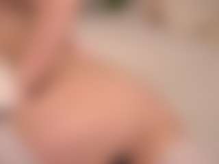 Ellie's Live Sex Cam Show