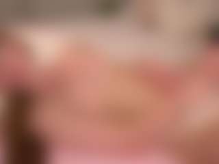 Ellie's Live Sex Cam Show
