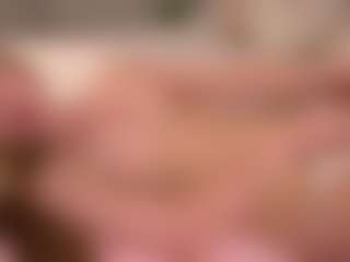 Ellie's Live Sex Cam Show