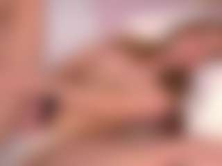 Ellie's Live Sex Cam Show