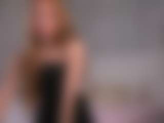 Live cam show with Ellie - Oil on justonemore.cc