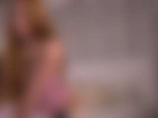 Ellie's Live Sex Cam Show