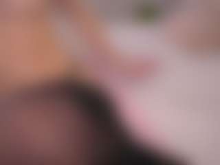 Ellie's Live Sex Cam Show