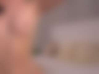 Live cam show with Ellie - College on Milfs Live