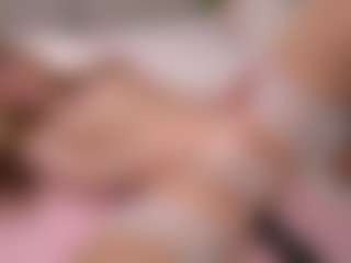 Live cam show with Ellie - Thin on Camsoda