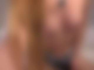 Live cam show with Ellie - Red Hair Amateur on Strip Flash - Live Sex Shows