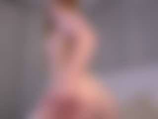 Ellie's Live Sex Cam Show