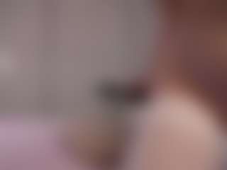 Live cam show with Ellie - Red Hair Young Adult on Milfs Live