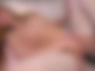Live cam show with Ellie - Control on Camsoda