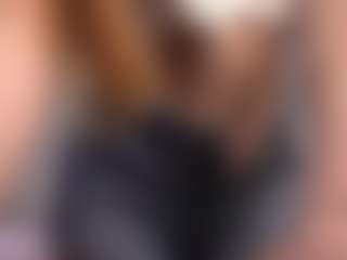 Ellie's Live Sex Cam Show