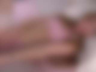 Ellie's Live Sex Cam Show