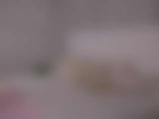 Live-Cam-Show mit Ellie - Control auf Camsoda