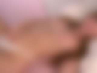 Ellie's Live Sex Cam Show