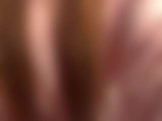 Live cam show with Ellie - Red Hair on SpunkLive
