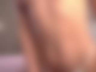 Ellie's Live Sex Cam Show