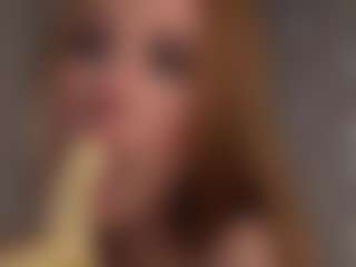 Live cam show with Ellie - Red Hair on Camsoda