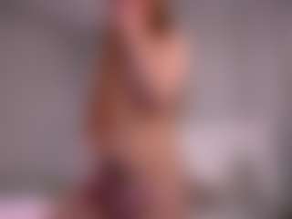 Ellie's Live Sex Cam Show