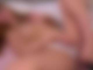 Ellie's Live Sex Cam Show