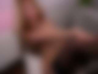 Live cam show with Ellie - Joi on Dolls Live