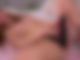 Live cam show with Ellie - Petite on slutload