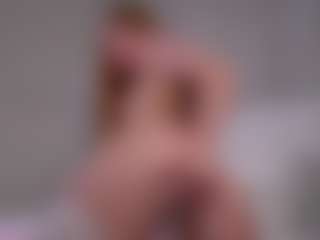 Ellie's Live Sex Cam Show
