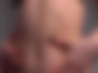 Ellie's Live Sex Cam Show