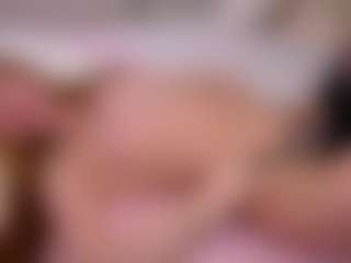 Ellie's Live Sex Cam Show