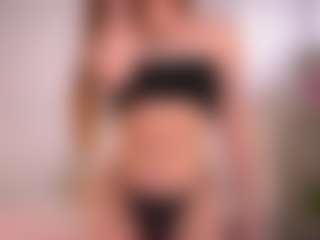 Ellie's Live Sex Cam Show