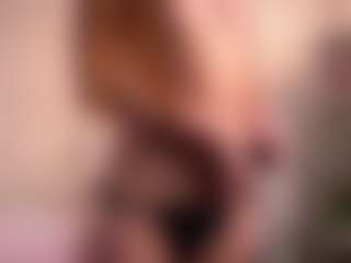 Ellie's Live Sex Cam Show