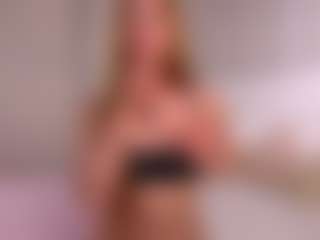 Ellie's Live Sex Cam Show