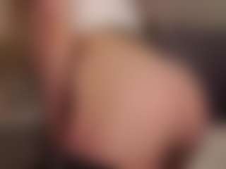 Live cam show with Ellie - Red Hair Amateur on numayanayam.club