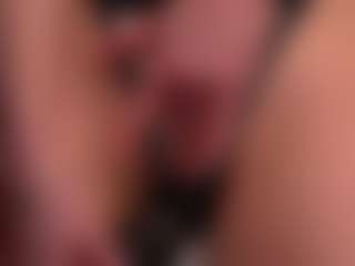 Live cam show with Ellie - Red Hair on madthumbs