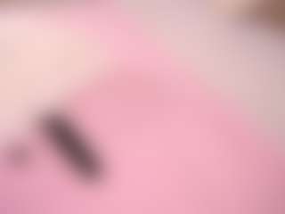 Ellie's Live Sex Cam Show